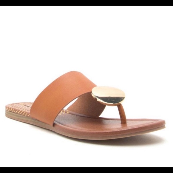 Last Pair!!!🌺🌺Cognac Ornament Thong Sandals - Picture 7 of 7
